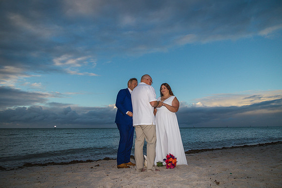 2023-09-26 Smathers Beach  Wedding Ceremony at Smathers Beach, Key West Part1-38