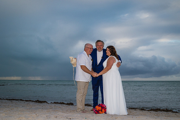 2023-09-26 Smathers Beach  Wedding Ceremony at Smathers Beach, Key West Part1-58