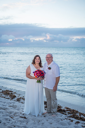 2023-09-26 Smathers Beach  Wedding Ceremony at Smathers Beach, Key West_-5