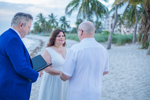 2023-09-26 Smathers Beach  Wedding Ceremony at Smathers Beach, Key West_-31