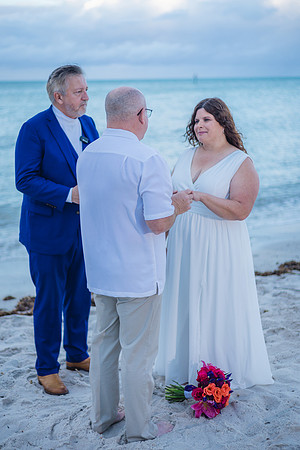 2023-09-26 Smathers Beach  Wedding Ceremony at Smathers Beach, Key West_-46