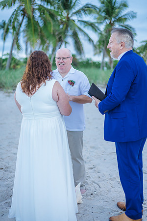 2023-09-26 Smathers Beach  Wedding Ceremony at Smathers Beach, Key West_-50