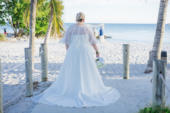 2023-10-23 Tracy and Scott Wedding at Smathers Beach, Key West -8987