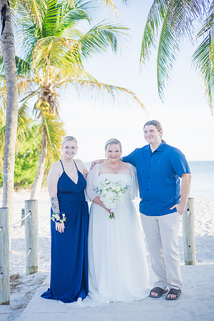 2023-10-23 Tracy and Scott Wedding at Smathers Beach, Key West -9031
