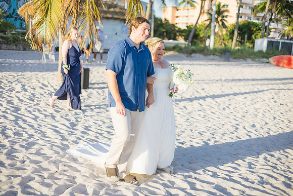 2023-10-23 Tracy and Scott Wedding at Smathers Beach, Key West -9092