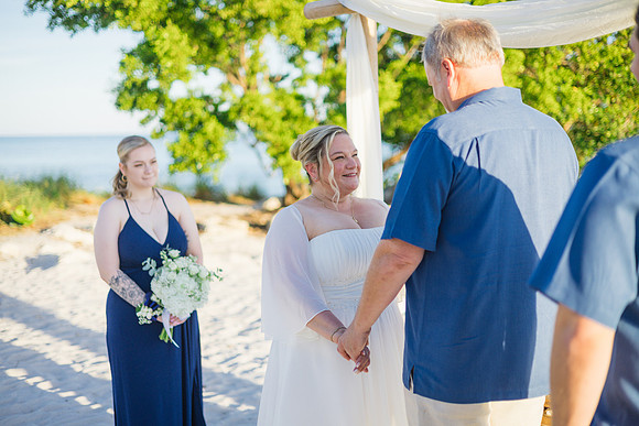 2023-10-23 Tracy and Scott Wedding at Smathers Beach, Key West -9206