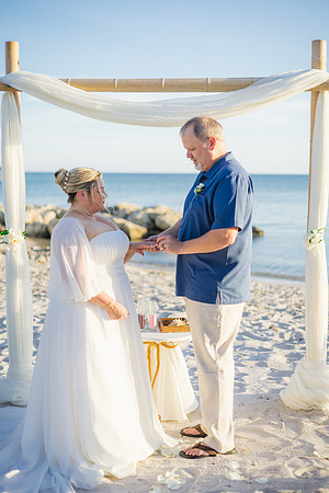 2023-10-23 Tracy and Scott Wedding at Smathers Beach, Key West -9237