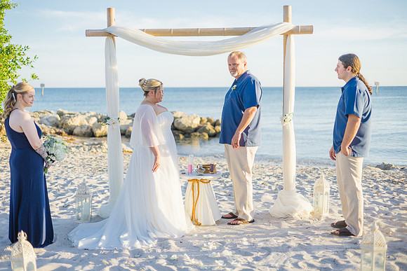 2023-10-23 Tracy and Scott Wedding at Smathers Beach, Key West -9255