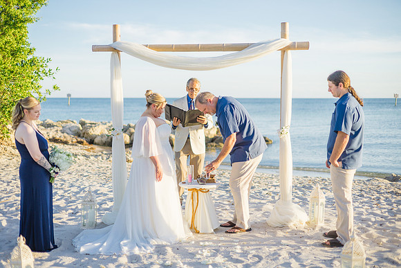 2023-10-23 Tracy and Scott Wedding at Smathers Beach, Key West -9261