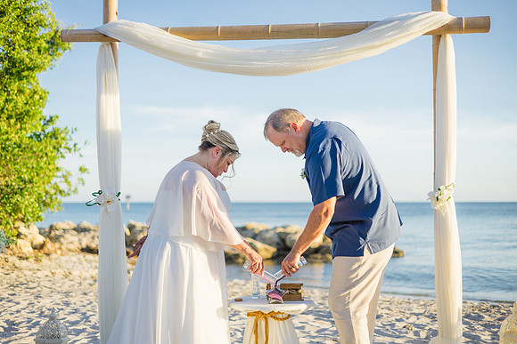 2023-10-23 Tracy and Scott Wedding at Smathers Beach, Key West -9269