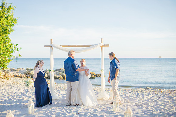 2023-10-23 Tracy and Scott Wedding at Smathers Beach, Key West -9293