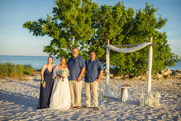 2023-10-23 Tracy and Scott Wedding at Smathers Beach, Key West -9347