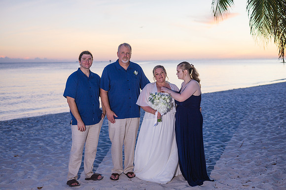 2023-10-23 Tracy and Scott Wedding at Smathers Beach, Key West -9403