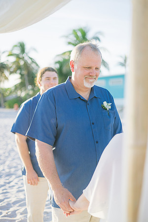 2023-10-23 Tracy and Scott Wedding at Smathers Beach, Key West -9163