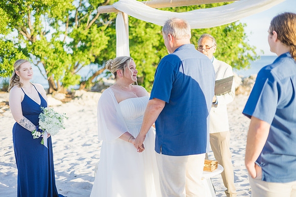 2023-10-23 Tracy and Scott Wedding at Smathers Beach, Key West -9156