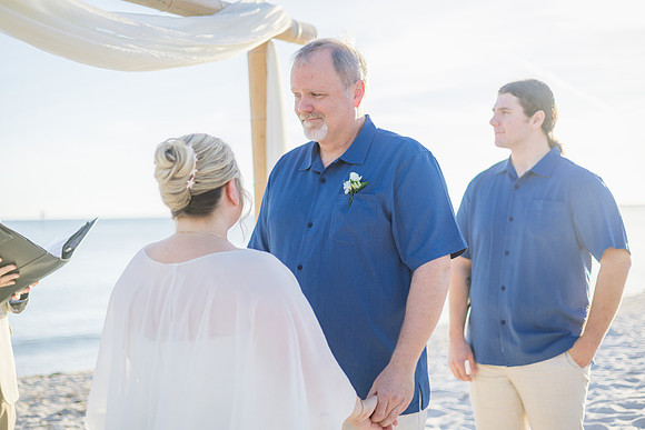 2023-10-23 Tracy and Scott Wedding at Smathers Beach, Key West -9165