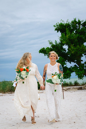2023-10-19 Kathryn and Jennifer Smathers Beach Key West-6856