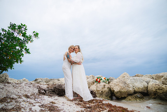 2023-10-19 Kathryn and Jennifer Smathers Beach Key West-6860