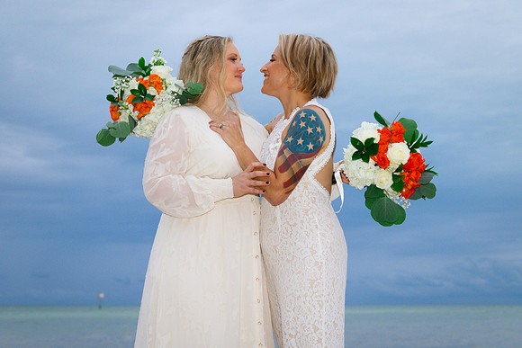 2023-10-19 Kathryn and Jennifer Smathers Beach Key West-6924