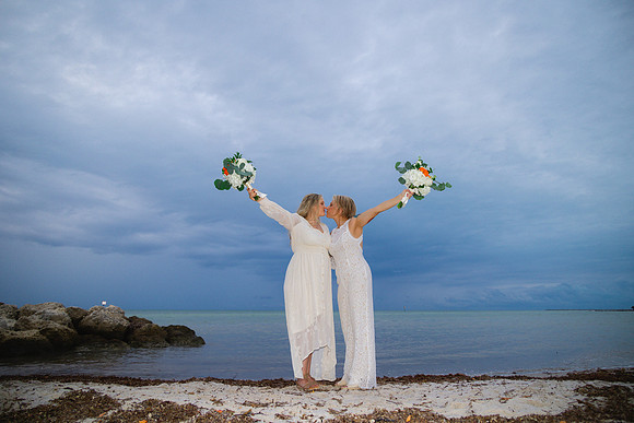 2023-10-19 Kathryn and Jennifer Smathers Beach Key West-6950