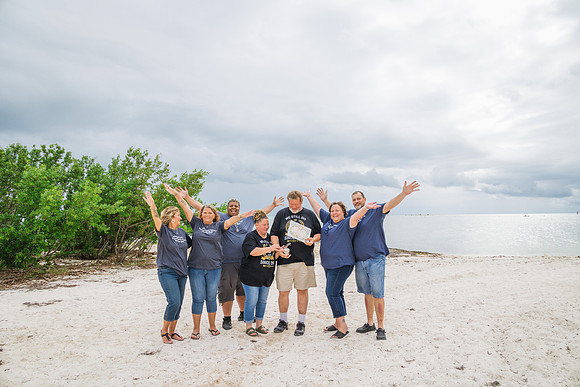2023-10-19 Malinda and Mike Sambrero Beach Key West part1-6742