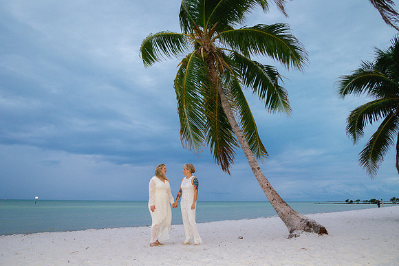 2023-10-19 Kathryn and Jennifer Smathers Beach Key West-6975