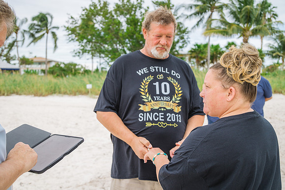 2023-10-19 Malinda and Mike Sambrero Beach Key West part1-6651