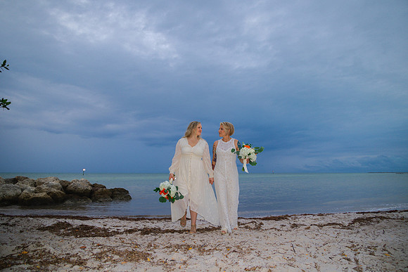 2023-10-19 Kathryn and Jennifer Smathers Beach Key West-6954