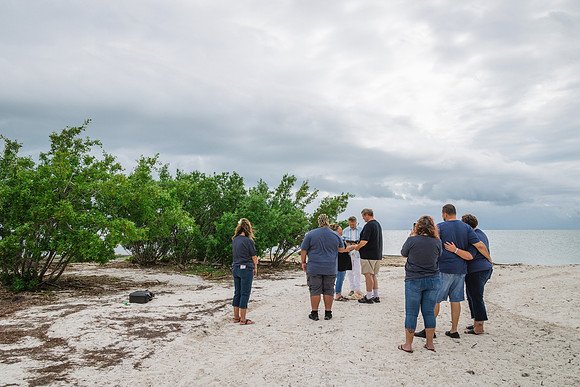 2023-10-19 Malinda and Mike Sambrero Beach Key West part1-6668