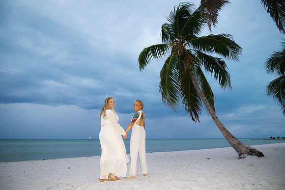 2023-10-19 Kathryn and Jennifer Smathers Beach Key West-7017