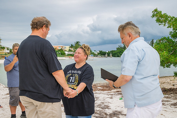 2023-10-19 Malinda and Mike Sambrero Beach Key West part1-6706
