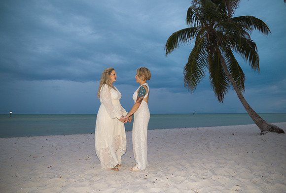 2023-10-19 Kathryn and Jennifer Smathers Beach Key West-6996
