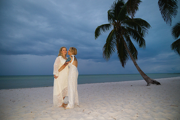 2023-10-19 Kathryn and Jennifer Smathers Beach Key West-6999