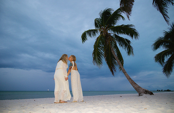2023-10-19 Kathryn and Jennifer Smathers Beach Key West-7026