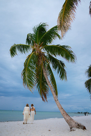 2023-10-19 Kathryn and Jennifer Smathers Beach Key West-6984