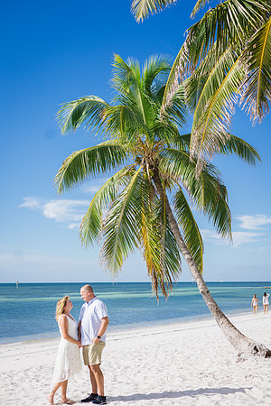 2023-10-23 Laura and Dave Smathers Beach Key West-9464