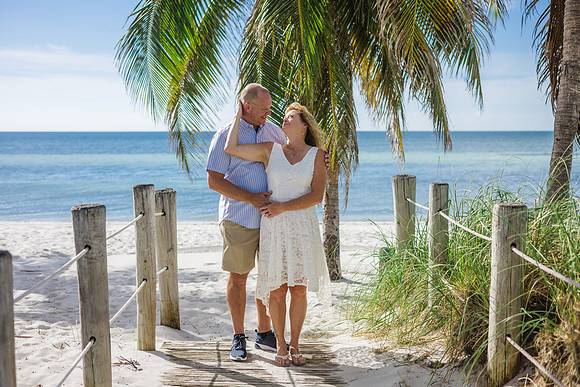 2023-10-23 Laura and Dave Smathers Beach Key West-9512