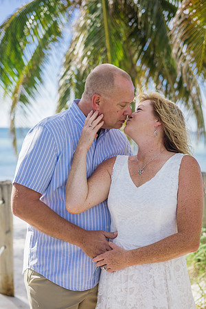 2023-10-23 Laura and Dave Smathers Beach Key West-9518
