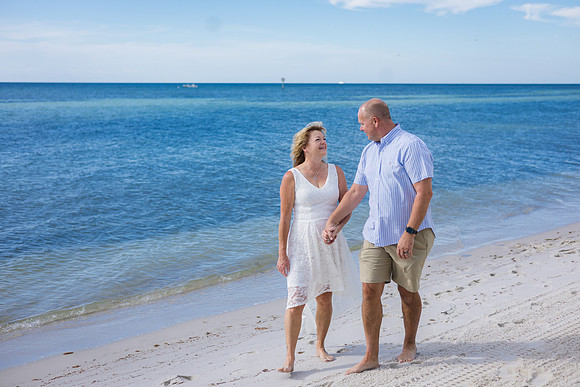 2023-10-23 Laura and Dave Smathers Beach Key West-9584