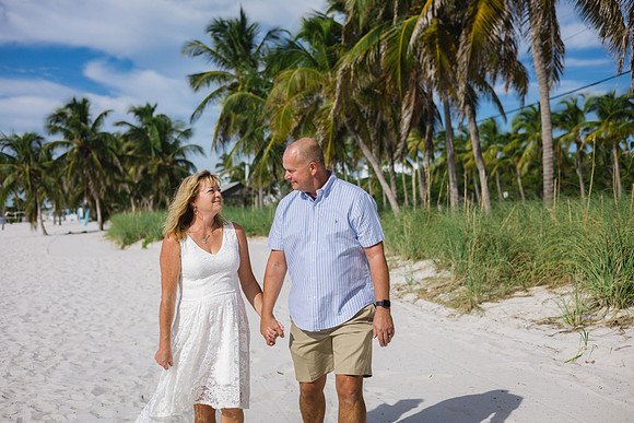 2023-10-23 Laura and Dave Smathers Beach Key West-9858