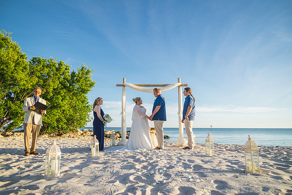 2023-10-22 Tracy and Scott  Smathers Beach Key West part2-8