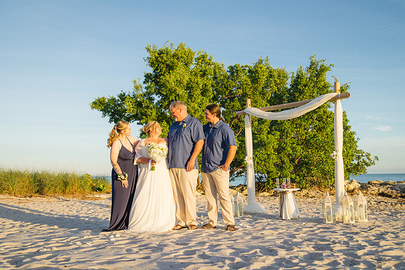 2023-10-22 Tracy and Scott  Smathers Beach Key West part2-32