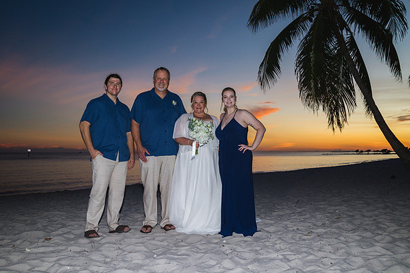 2023-10-22 Tracy and Scott  Smathers Beach Key West part2-88