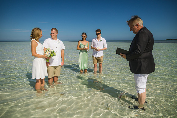 2023-10-31 Island to Island Wedding on the Sandbar-8870