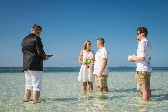 2023-10-31 Island to Island Wedding on the Sandbar-8929