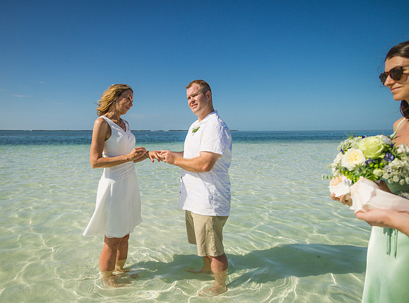 2023-10-31 Island to Island Wedding on the Sandbar-8965