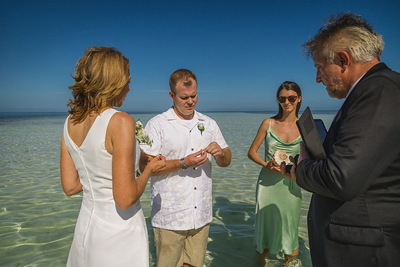 2023-10-31 Island to Island Wedding on the Sandbar-8955