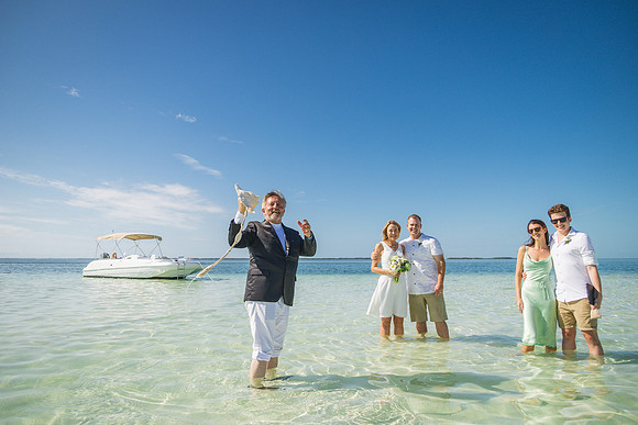2023-10-31 Island to Island Wedding on the Sandbar-9037