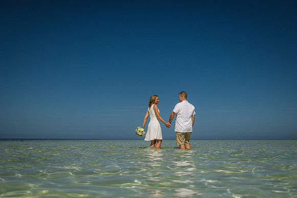 2023-10-31 Island to Island Wedding on the Sandbar-9101