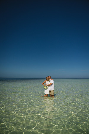 2023-10-31 Island to Island Wedding on the Sandbar-9140